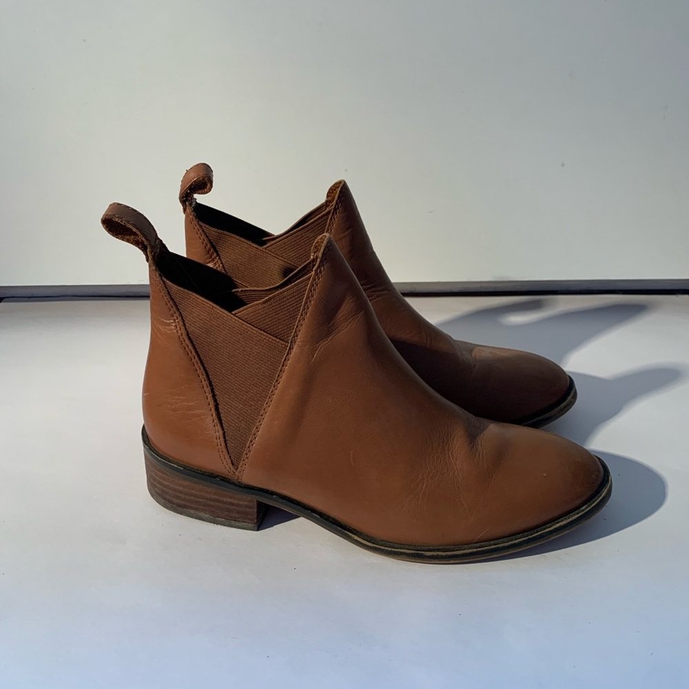 Leather Aldo Chelsea Boots, Size 6.5